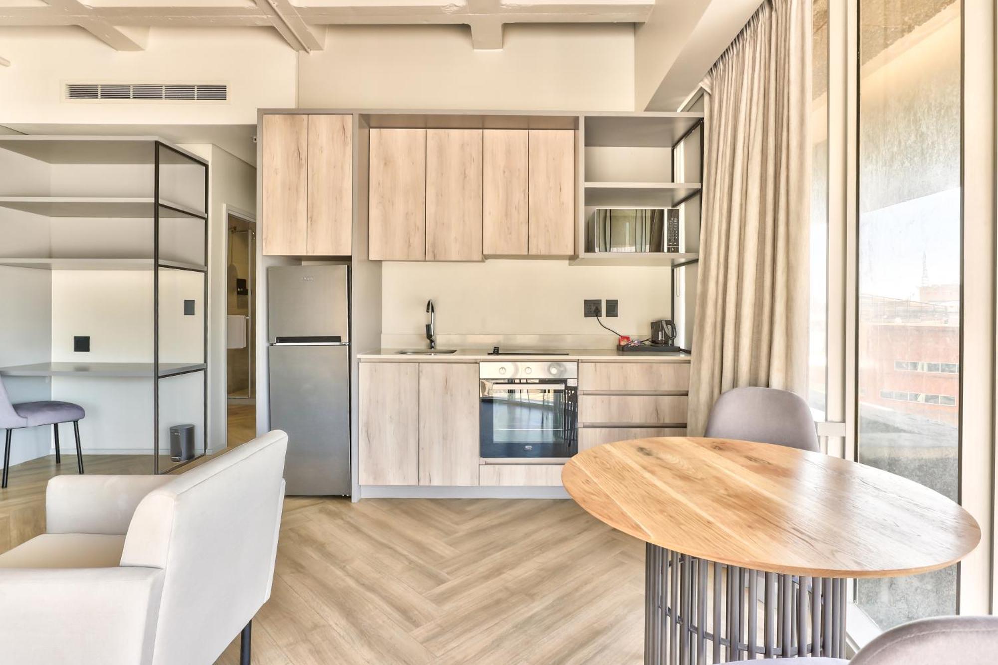 Wink Aparthotel One Thibault 케이프타운 외부 사진
